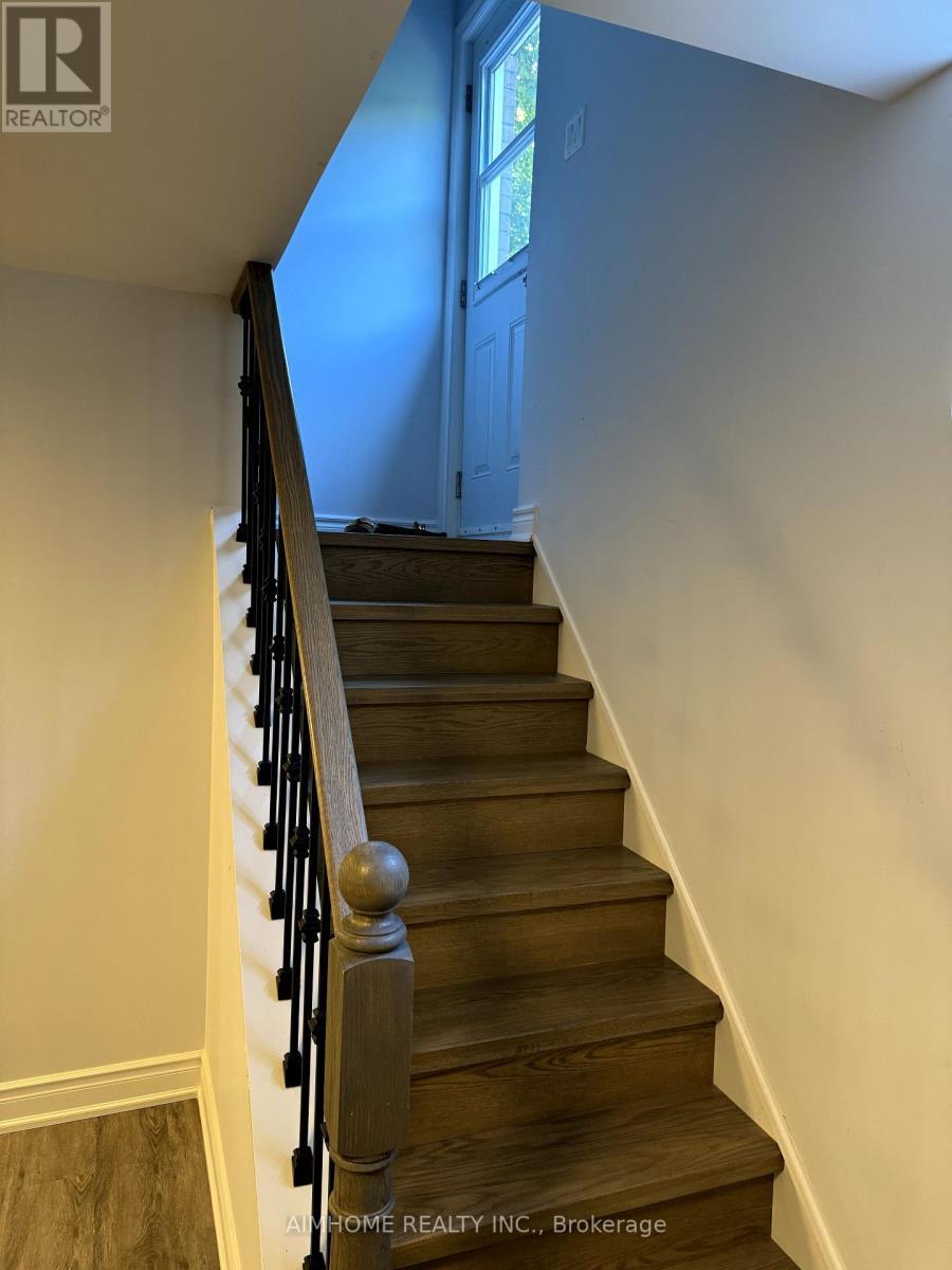 1442 Monaghan Circle, Mississauga, ON - Indoor Photo Showing Other Room