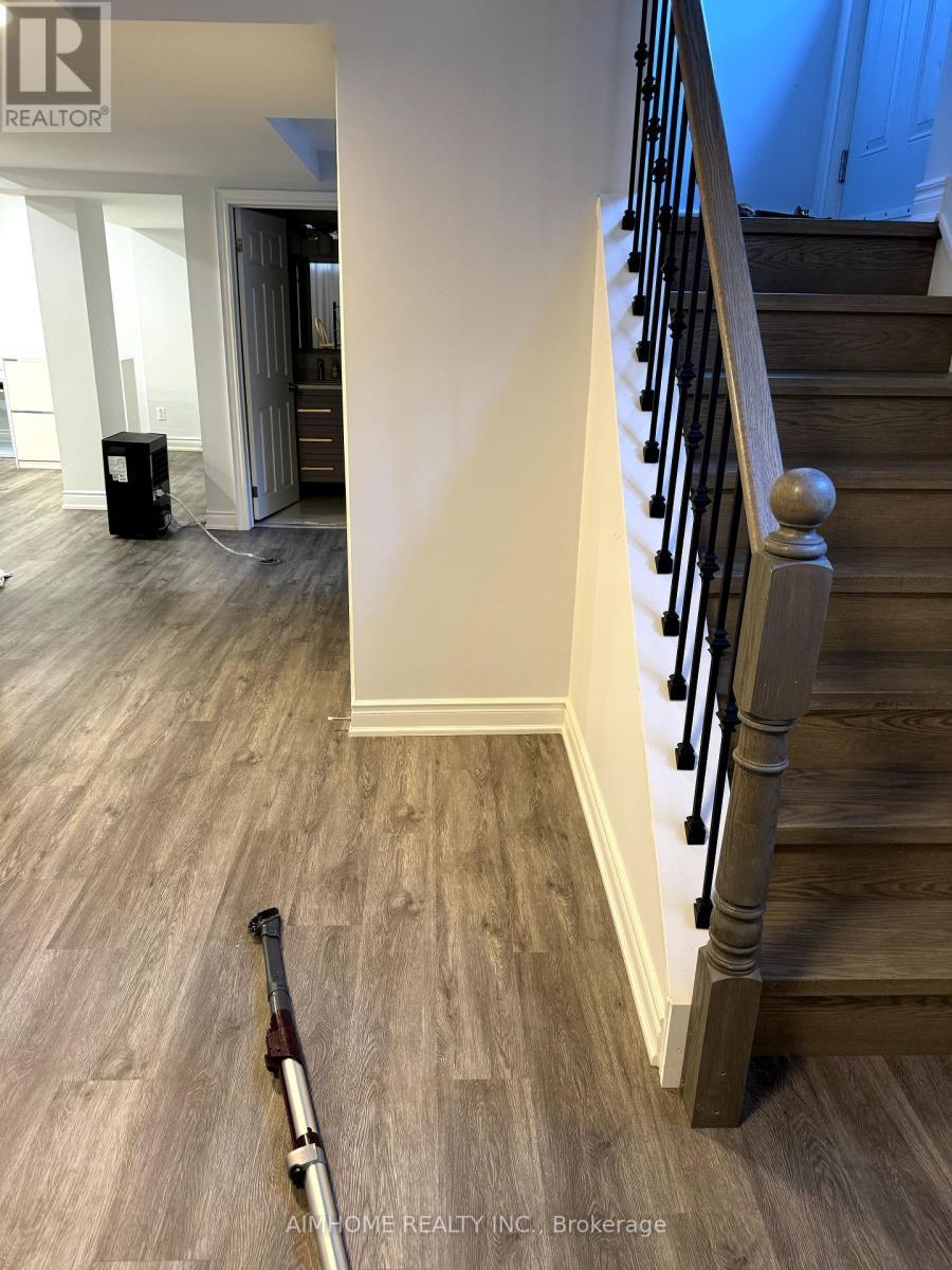 1442 Monaghan Circle, Mississauga, ON - Indoor Photo Showing Other Room