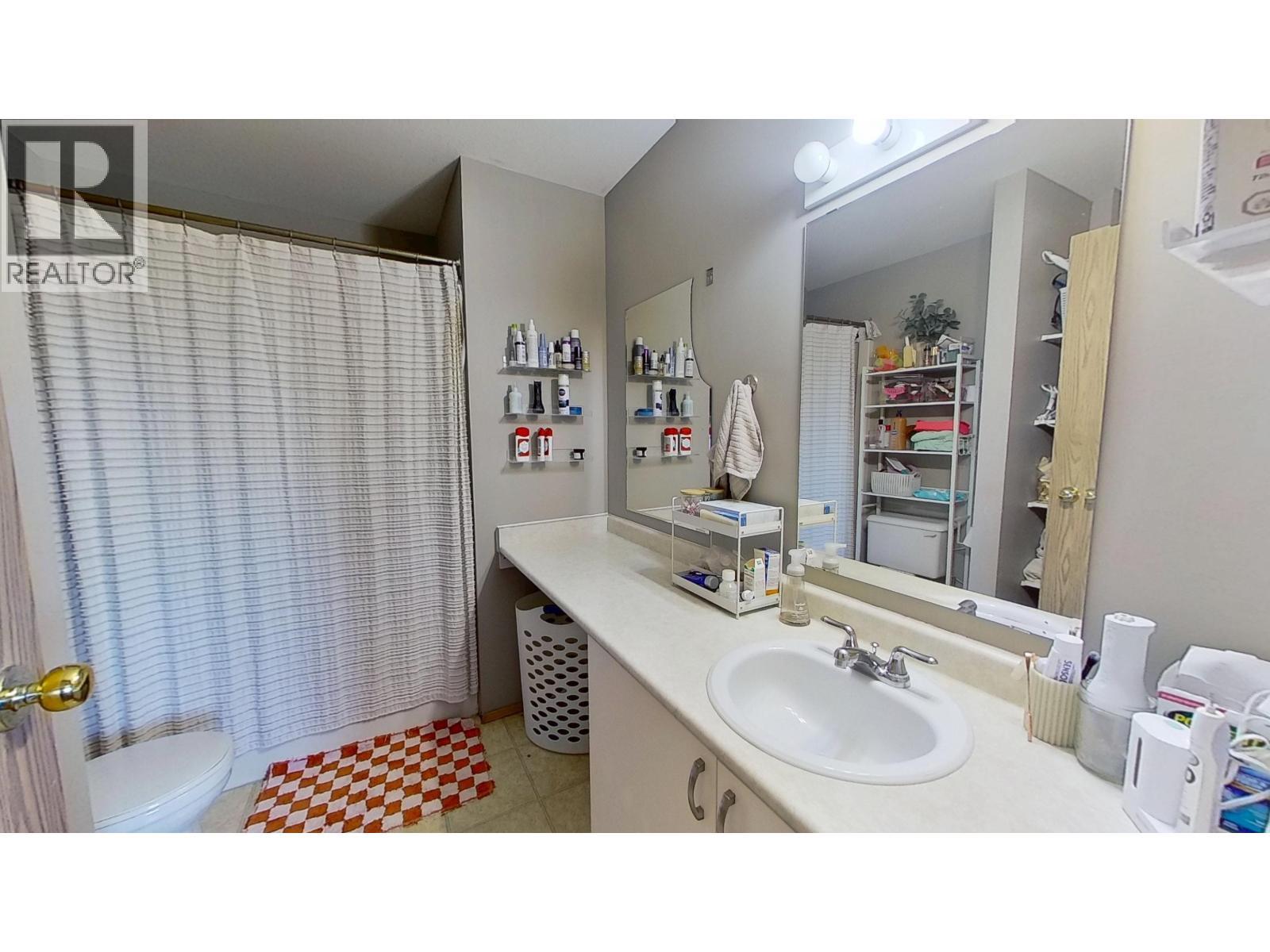 9703 93 Street, Fort St. John, BC - Indoor Photo Showing Bathroom