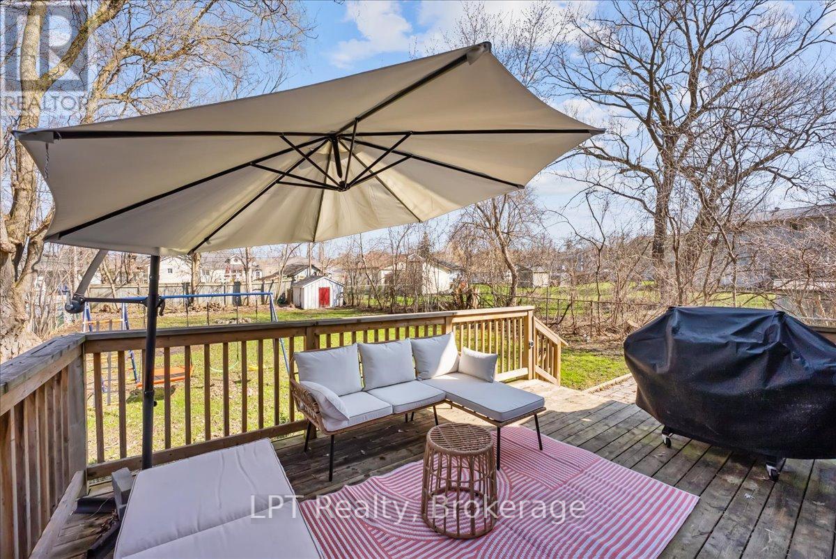 154 Beach Road, Georgina (Keswick North), ON - Outdoor With Deck Patio Veranda With Exterior
