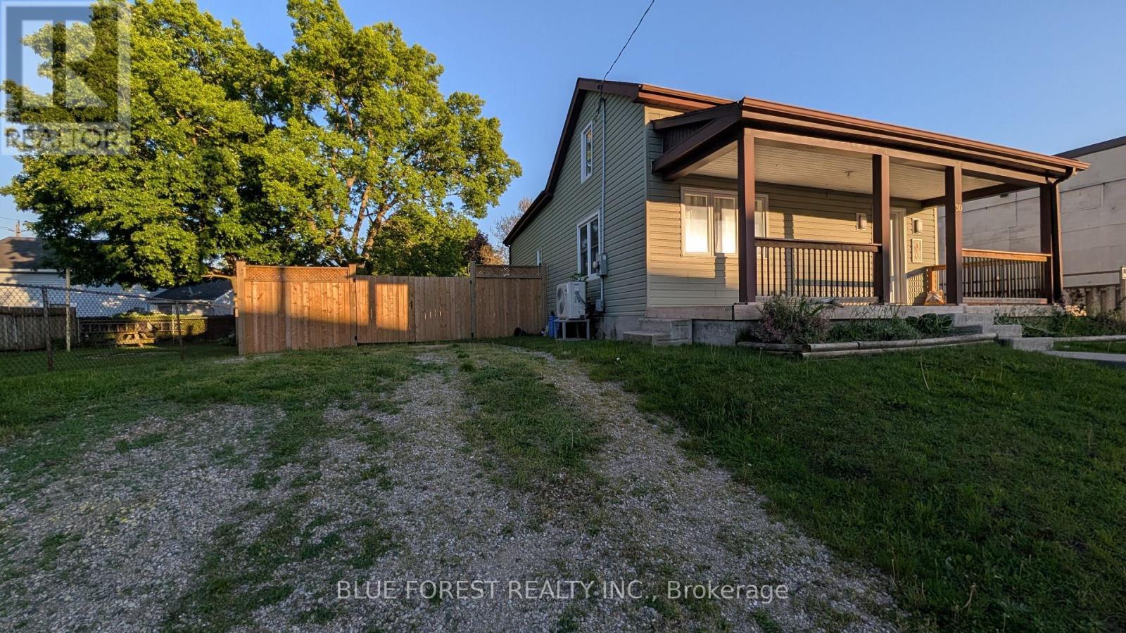 30 Catherine Street, Ingersoll (Ingersoll - North), ON - Outdoor