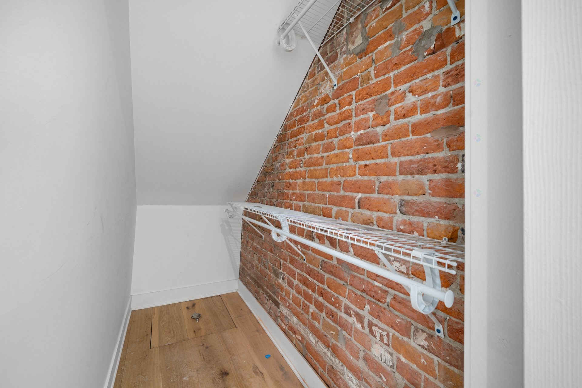 Rangement - 352 Boul. St-Joseph O., Montréal (Le Plateau-Mont-Royal), QC - Indoor Photo Showing Other Room