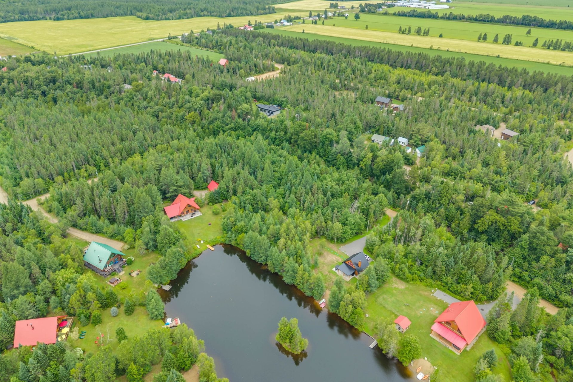 Overall view - Ch. Du Héron, Sainte-Christine-D'Auvergne, QC