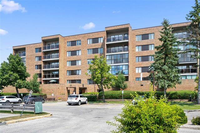 201-85 Swindon Way, Winnipeg, MB - Outdoor With Balcony With Facade