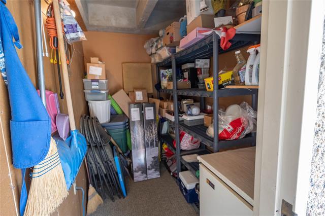 201-85 Swindon Way, Winnipeg, MB - Indoor Photo Showing Other Room