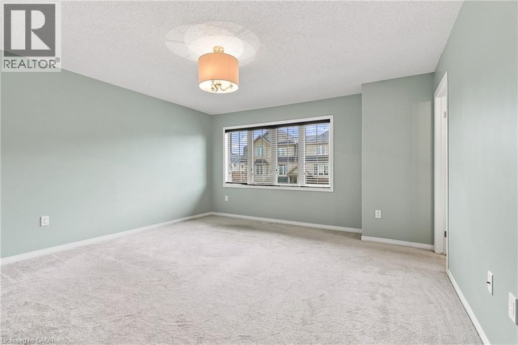5065 Serena Drive, Beamsville, ON - Indoor Photo Showing Other Room