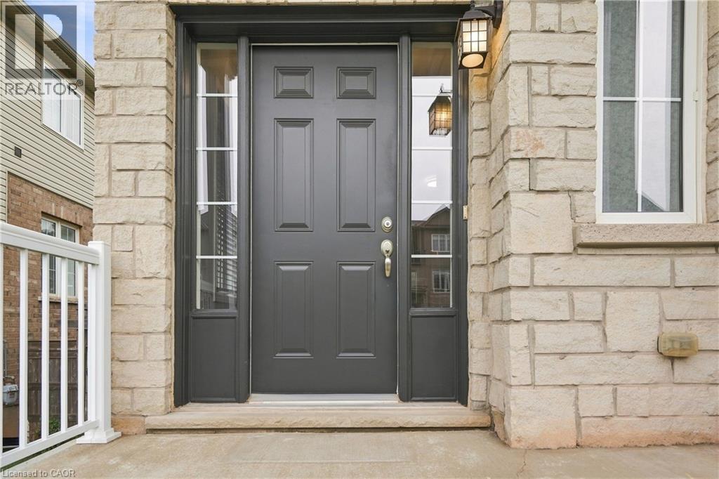 5065 Serena Drive, Beamsville, ON - Outdoor With Exterior
