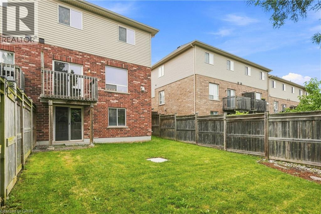 5065 Serena Drive, Beamsville, ON - Outdoor With Exterior