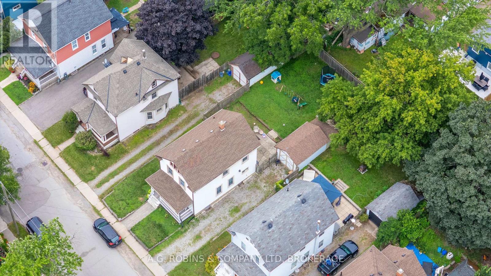 6345 Barker Street, Niagara Falls (Dorchester), ON - Outdoor With View