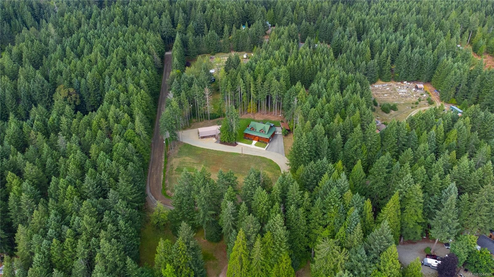 1258 Barr Dr, Merville, BC