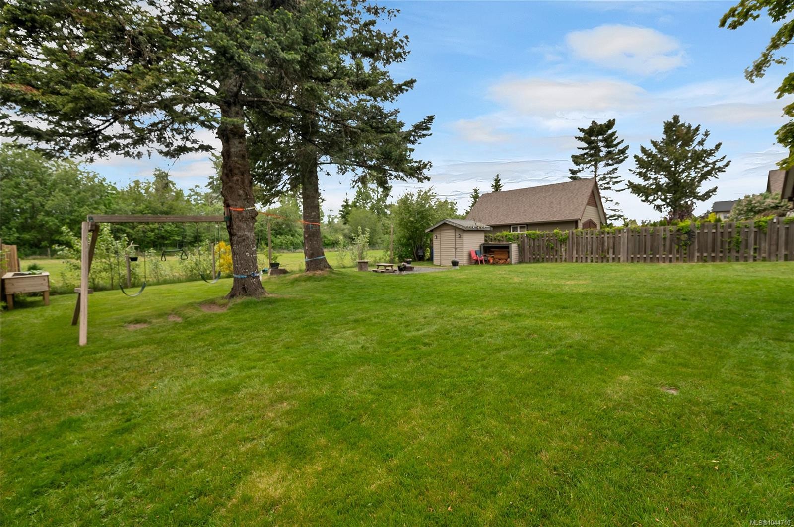 230 Carolyn Rd, Campbell River, BC