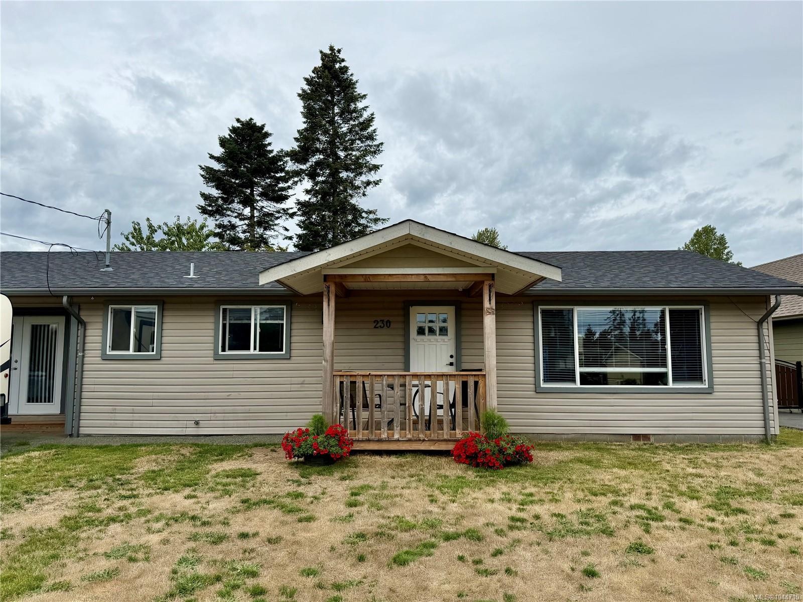 230 Carolyn Rd, Campbell River, BC