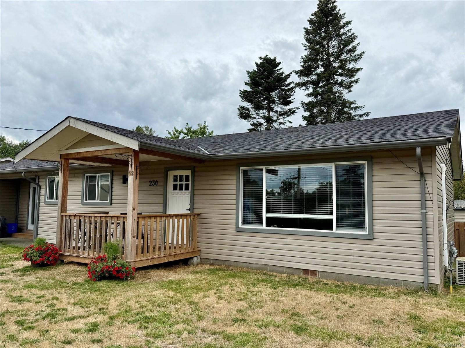 230 Carolyn Rd, Campbell River, BC