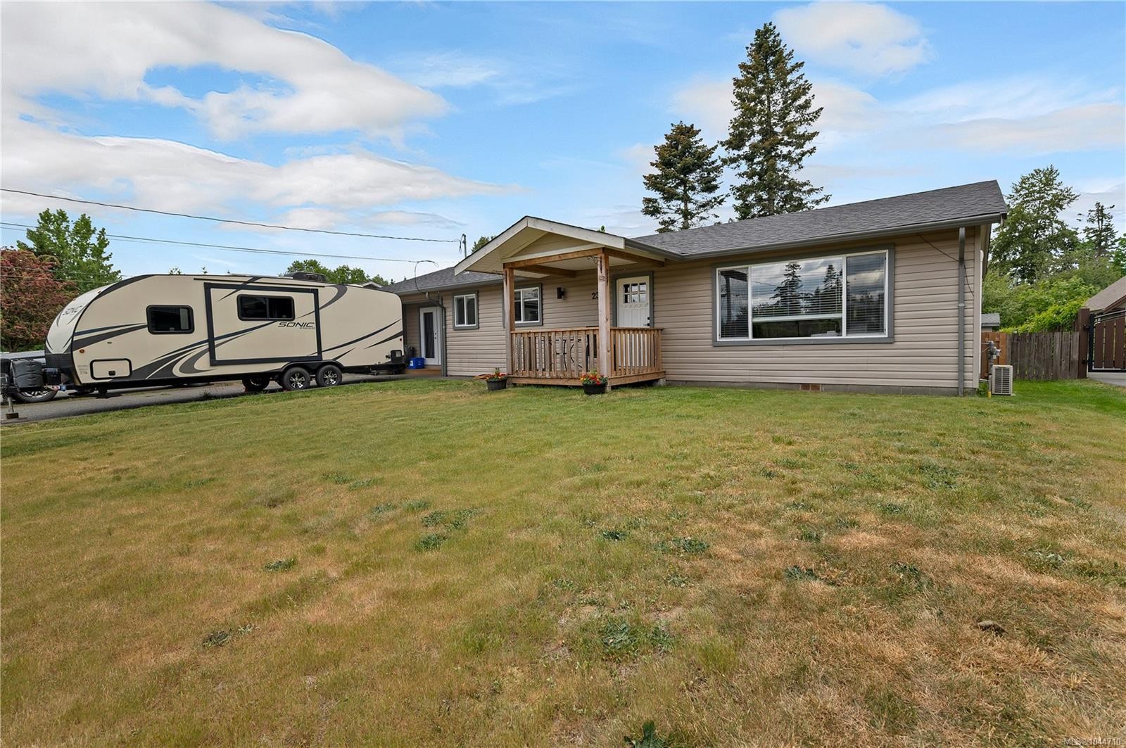 230 Carolyn Rd, Campbell River, BC