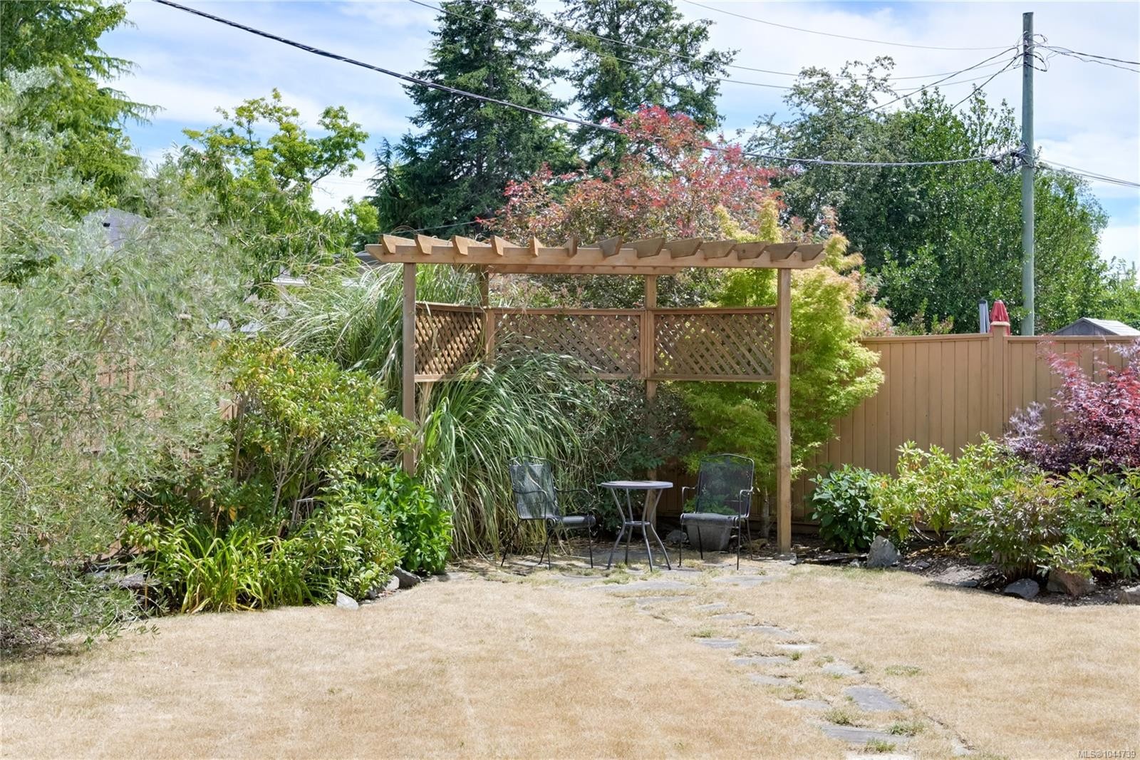 2471 Dryfe St, Oak Bay, BC