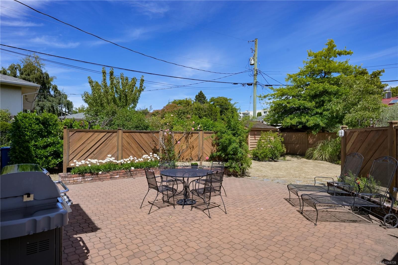 2471 Dryfe St, Oak Bay, BC
