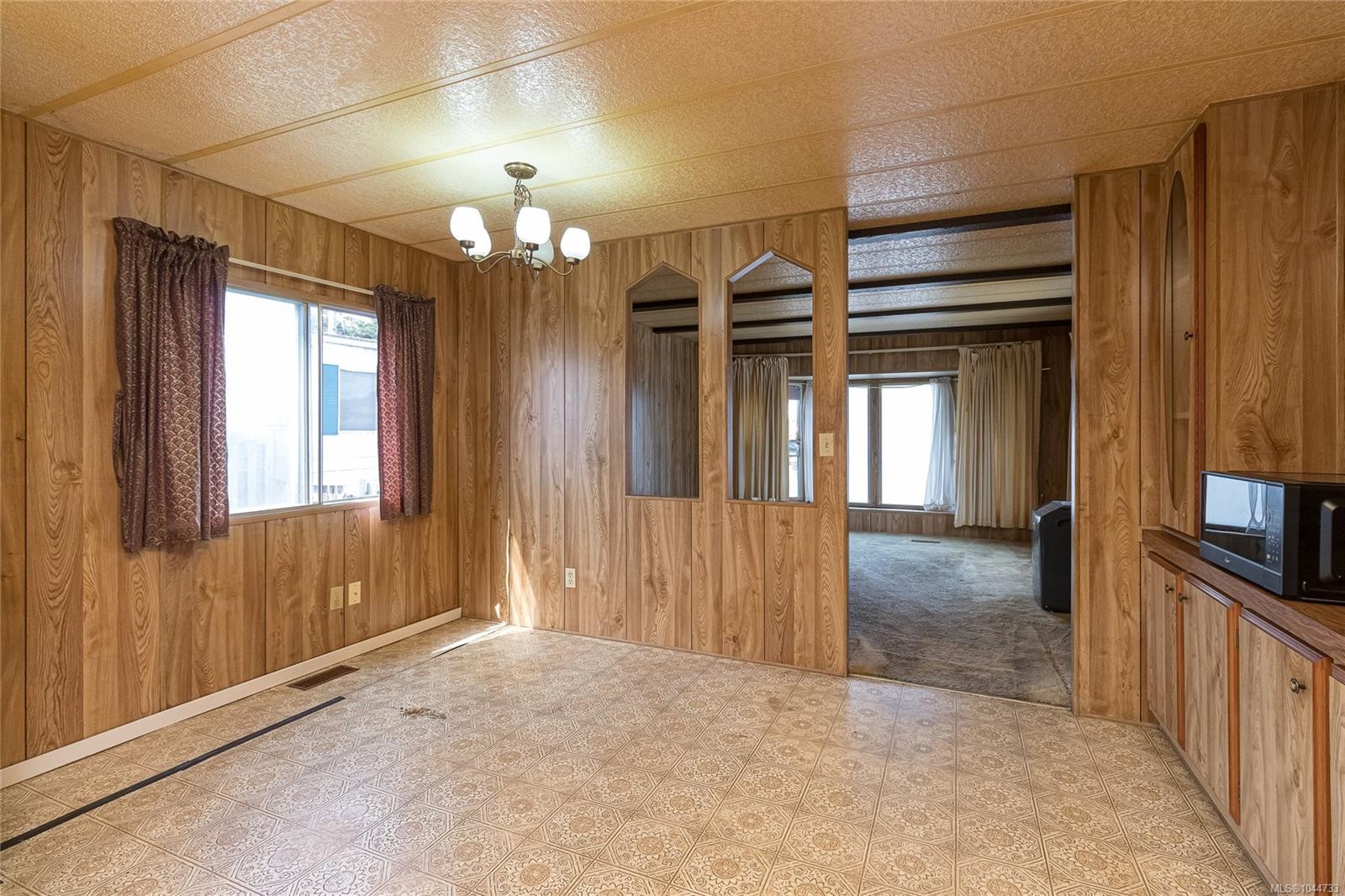 #5-124 Cooper Rd, View Royal, BC