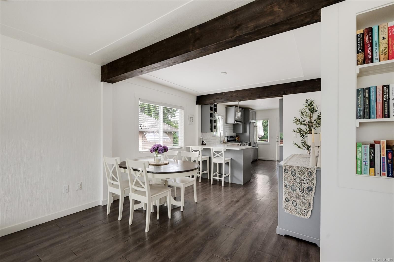 3128 Quadra St, Victoria, BC