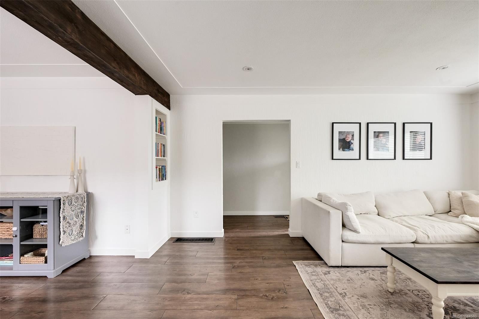 3128 Quadra St, Victoria, BC