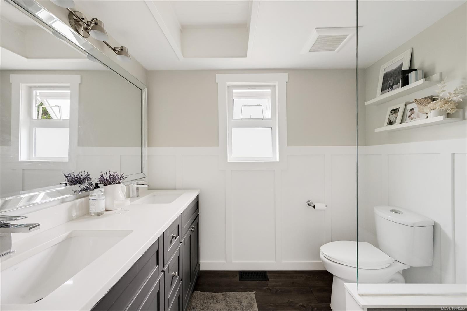 3128 Quadra St, Victoria, BC