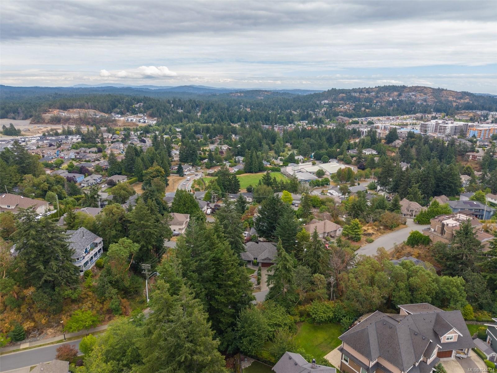 923 Whisperwind Pl, Langford, BC
