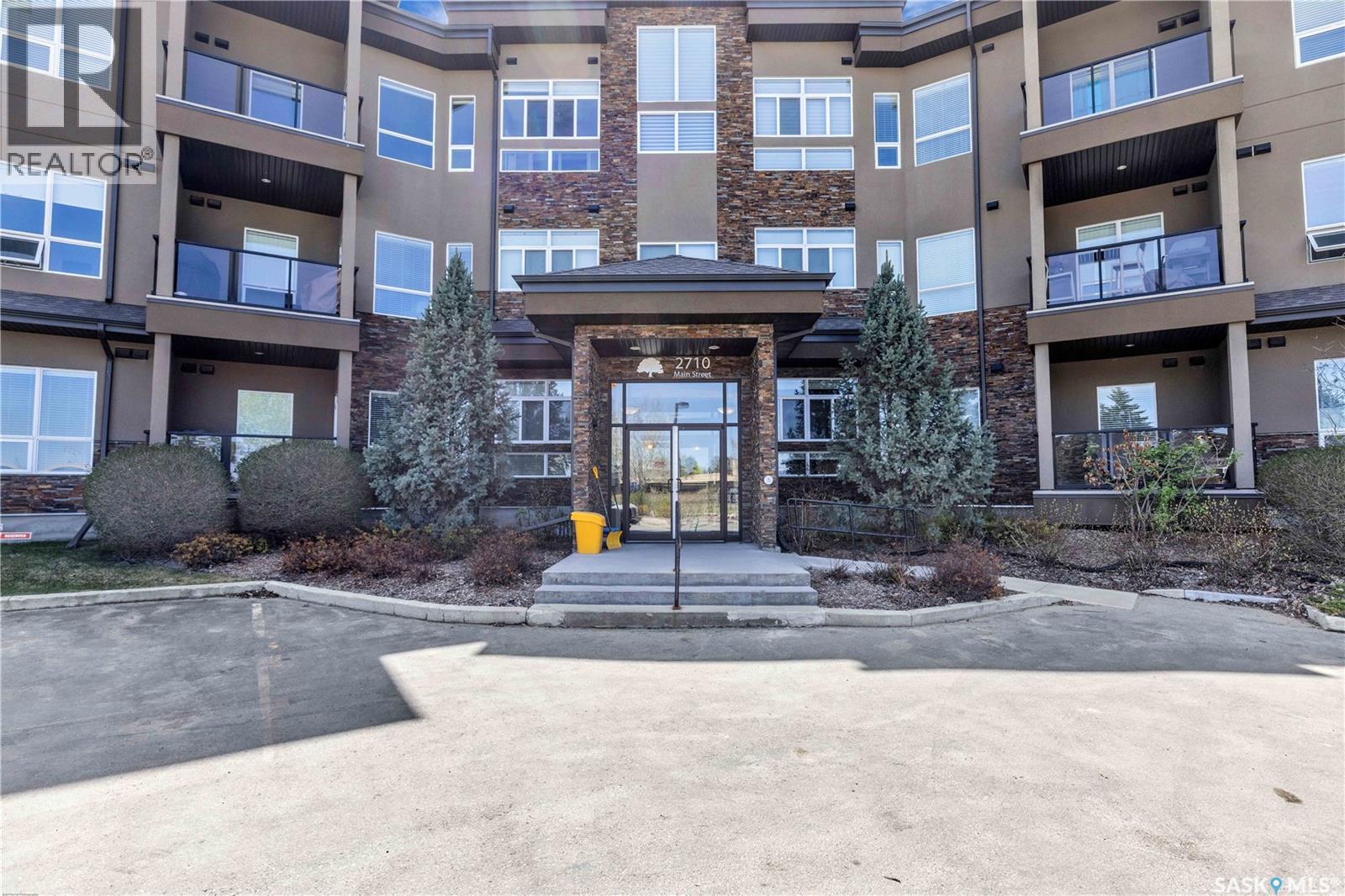 231 2710 Main Street, Saskatoon, SK - Outdoor With Facade