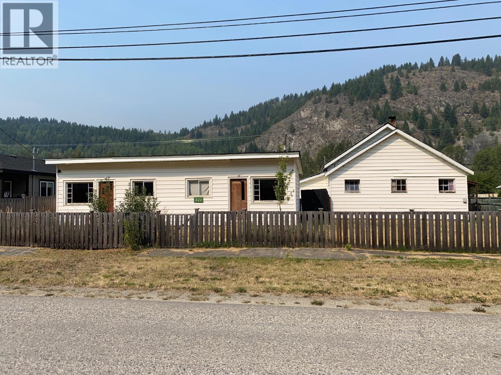 Front of property - 321 N Kimberley Avenue, Greenwood, BC