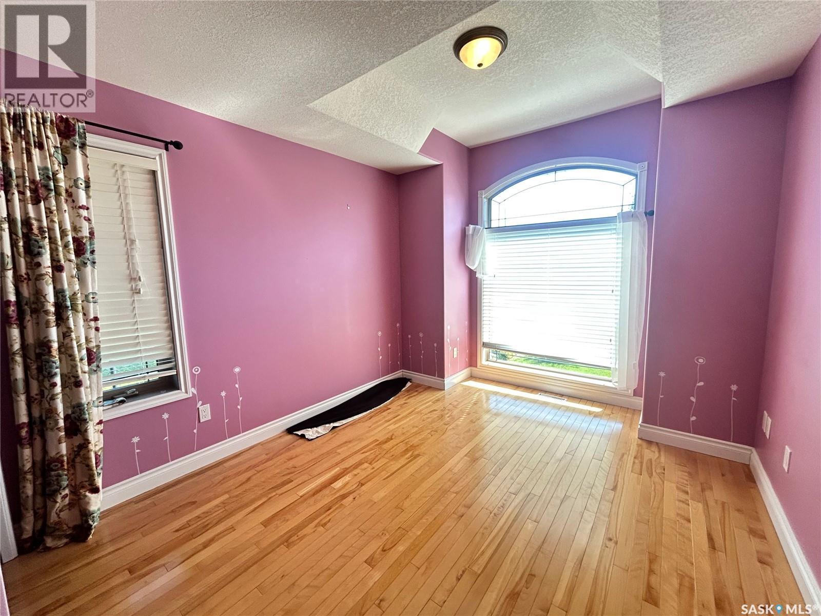 1 Telfer Bay, Prince Albert, SK - Indoor Photo Showing Other Room