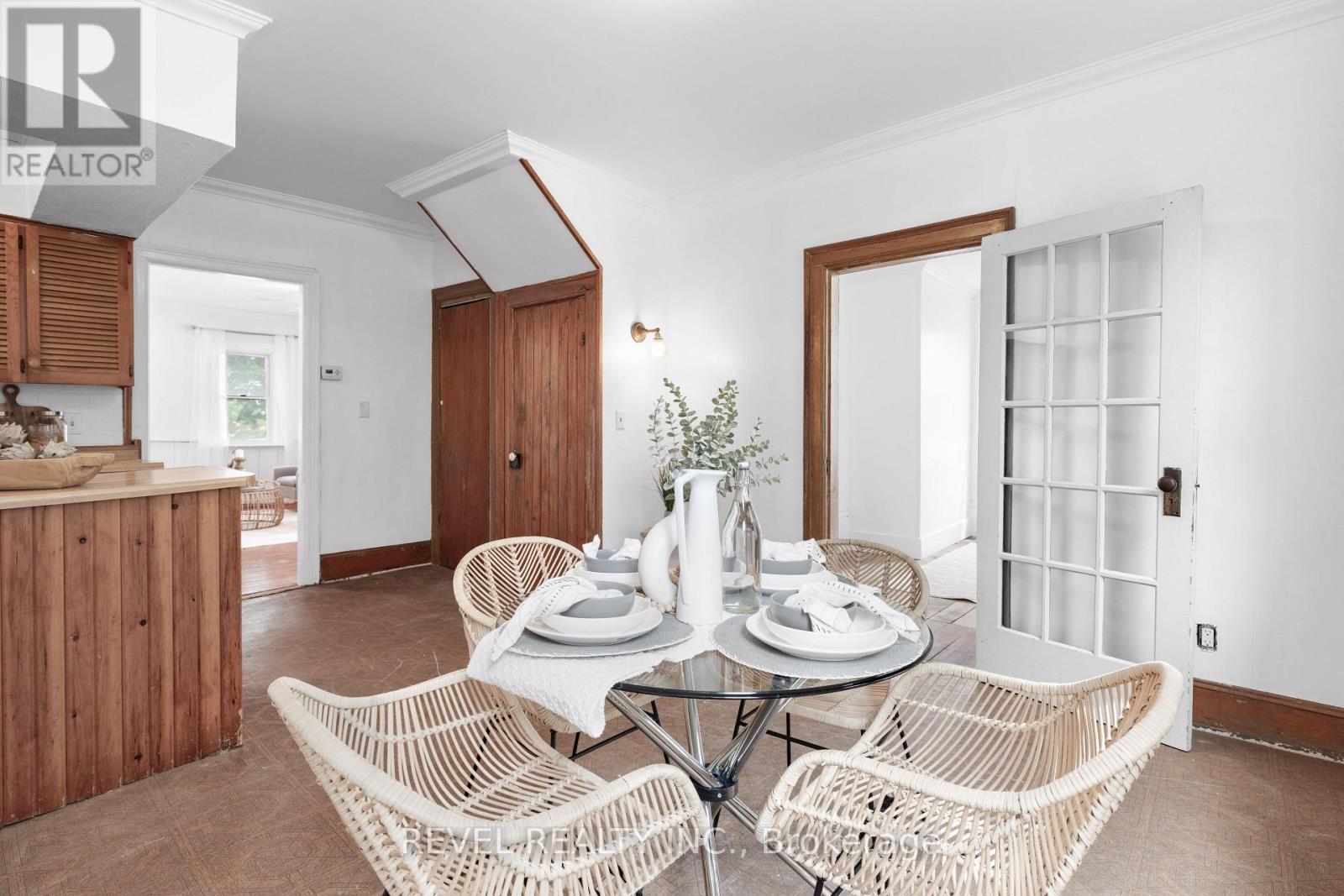 399 Eldon Road, Kawartha Lakes (Little Britain), ON - Indoor Photo Showing Dining Room