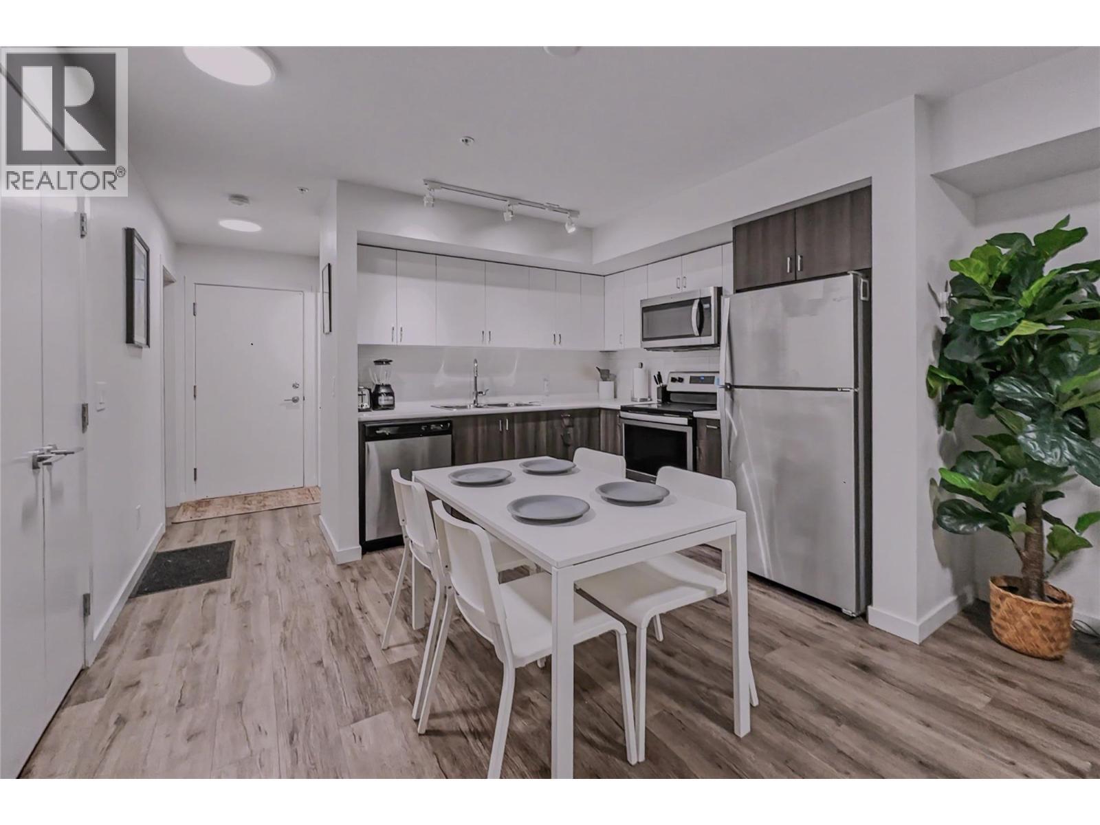 725 Academy Way Unit# 115, Kelowna, BC - Indoor