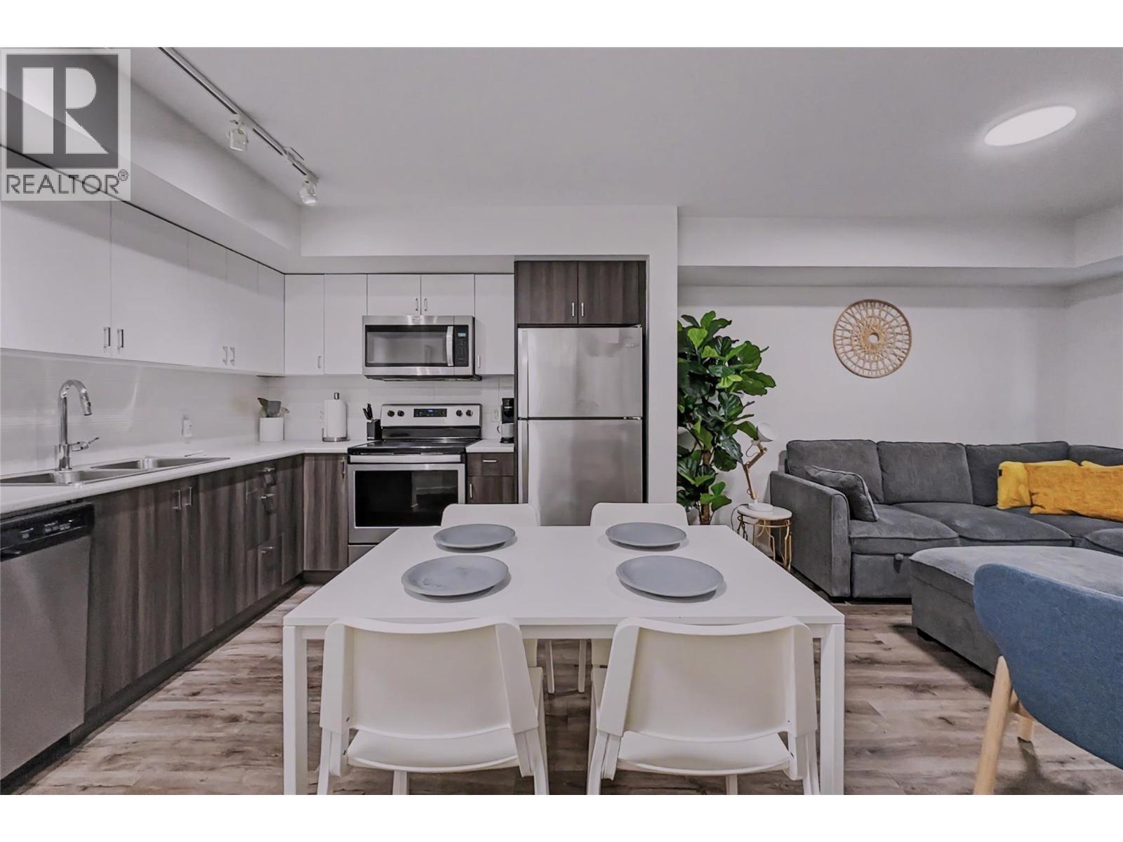 725 Academy Way Unit# 115, Kelowna, BC - Indoor