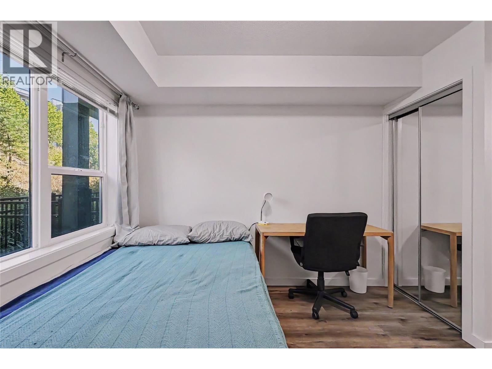 725 Academy Way Unit# 115, Kelowna, BC - Indoor Photo Showing Bedroom