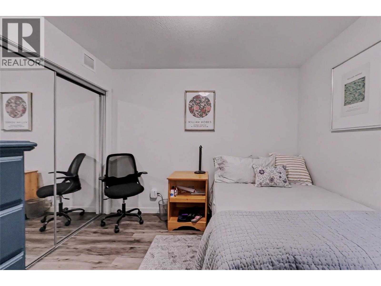 725 Academy Way Unit# 115, Kelowna, BC - Indoor Photo Showing Bedroom