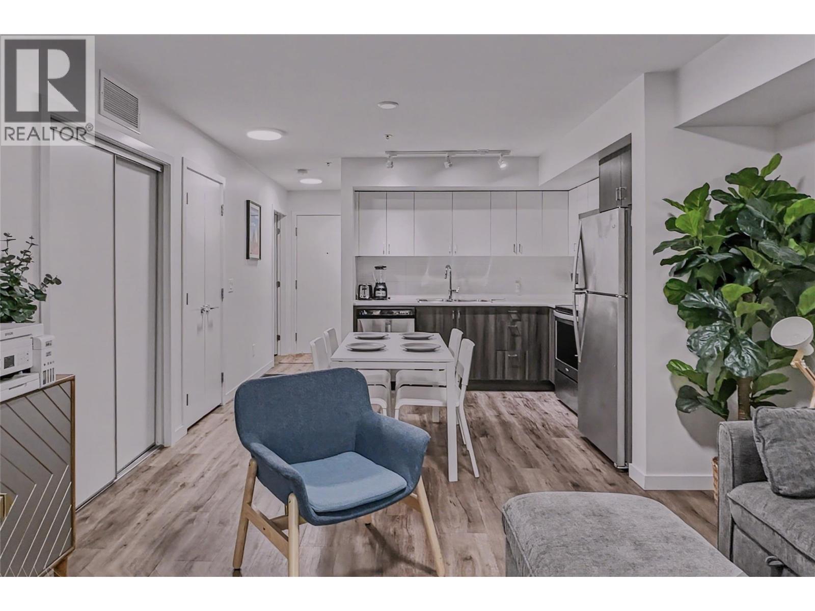 725 Academy Way Unit# 115, Kelowna, BC - Indoor