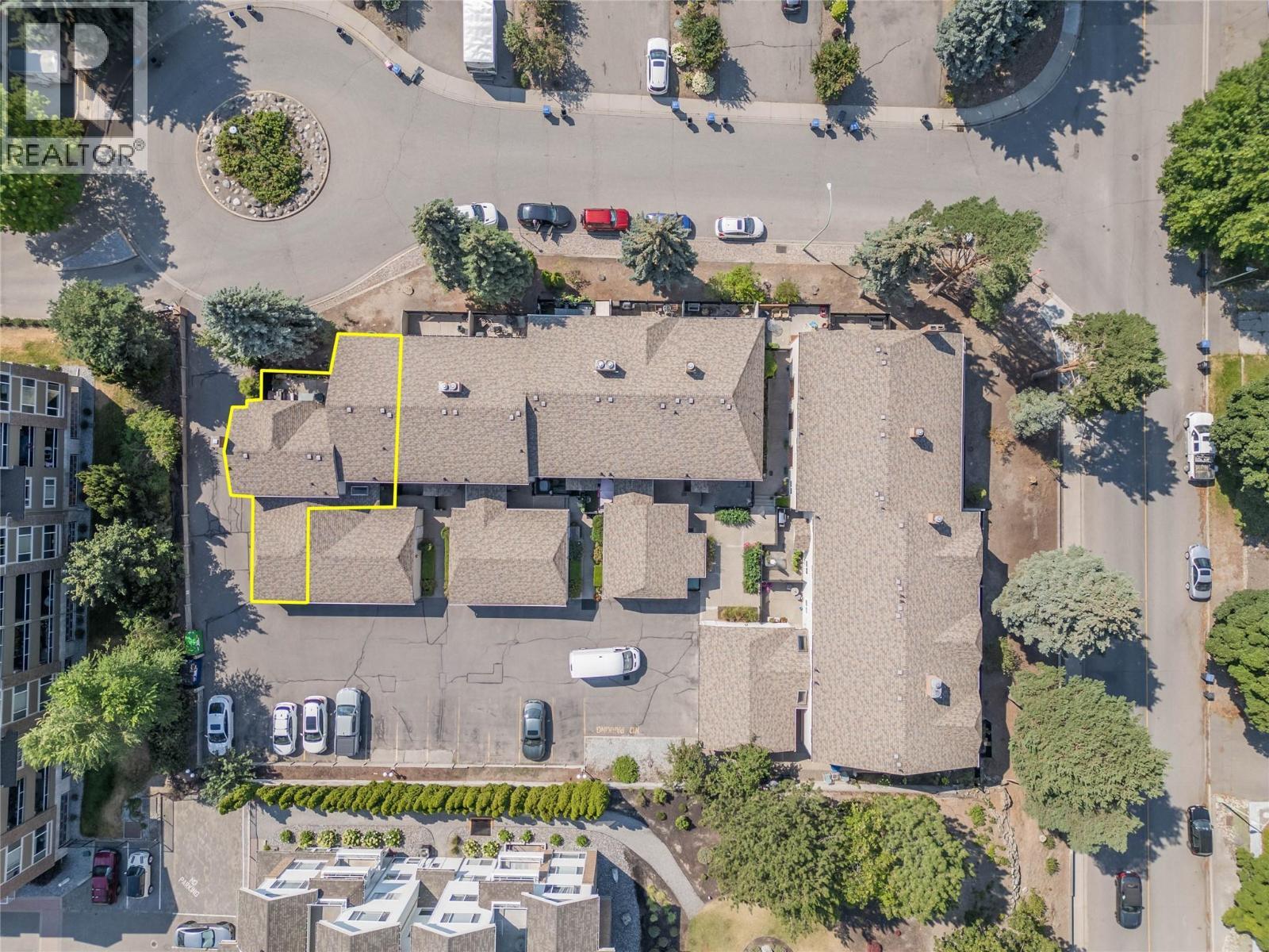 1675 Thayer Court Unit# 1, Kelowna, BC - Outdoor With View