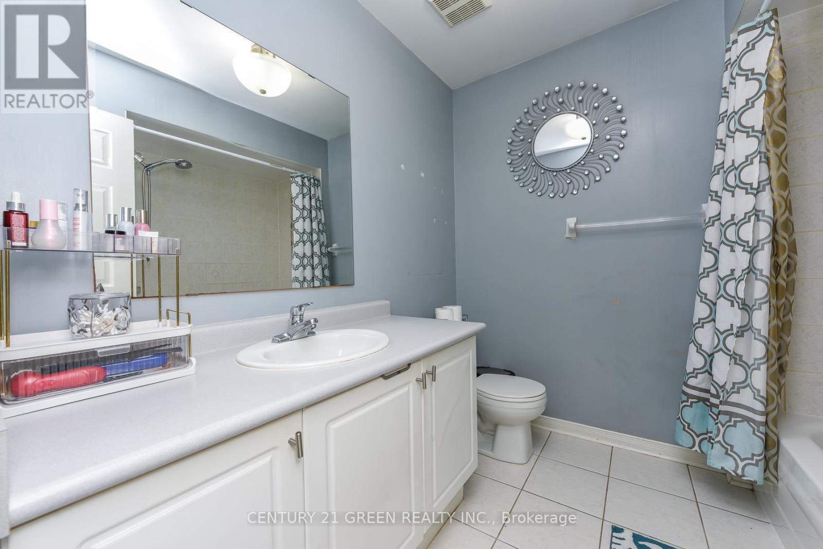 200 Winners Circle, Brampton, ON - Indoor Photo Showing Bathroom