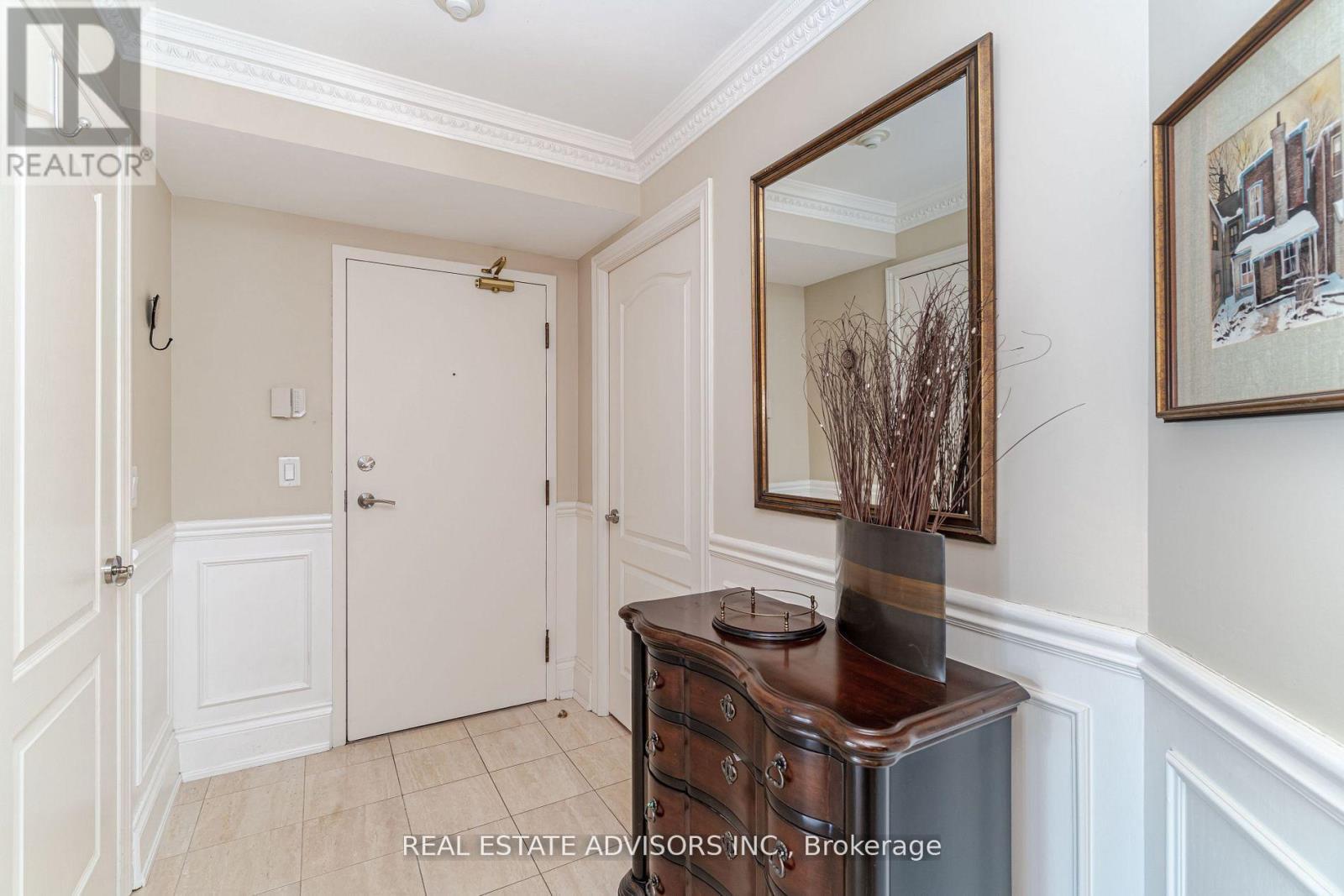 309 - 75 York Mills Road, Toronto, ON - Indoor Photo Showing Other Room