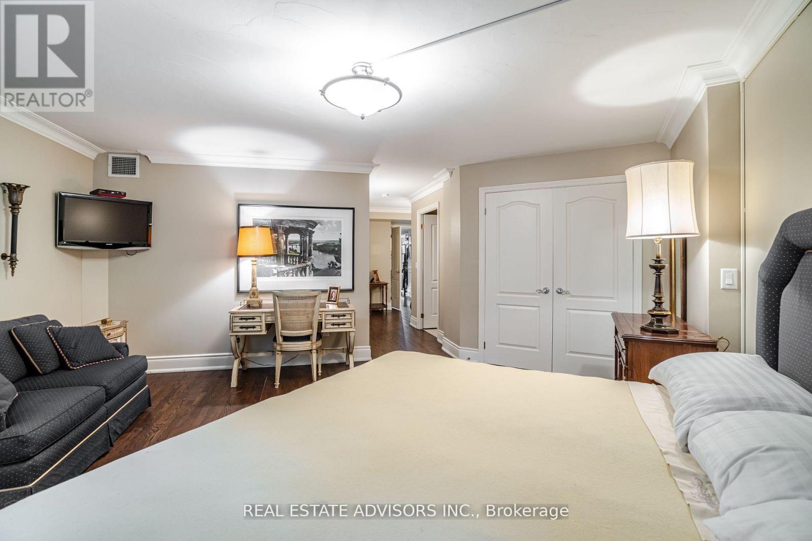 309 - 75 York Mills Road, Toronto, ON - Indoor