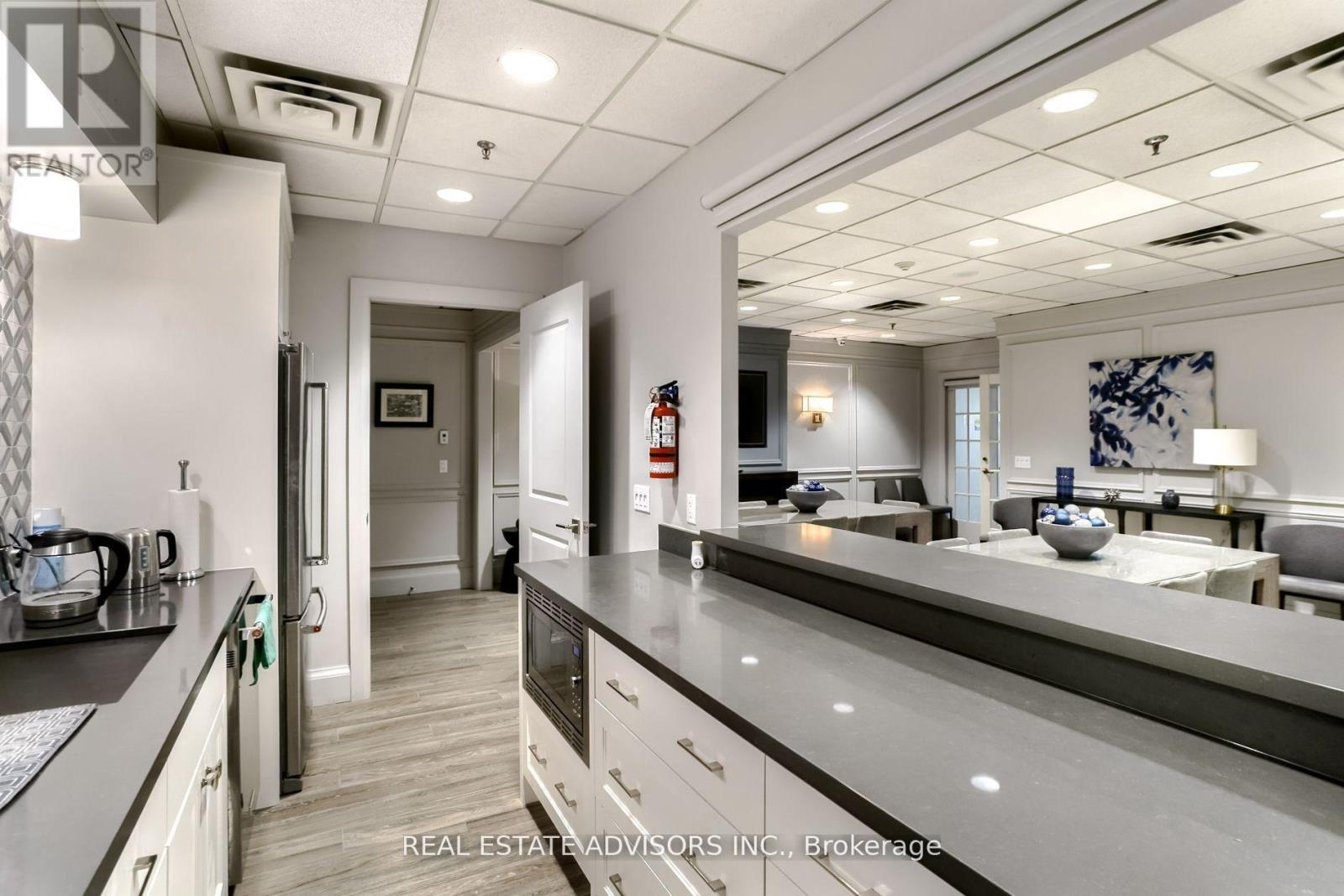 309 - 75 York Mills Road, Toronto, ON - Indoor
