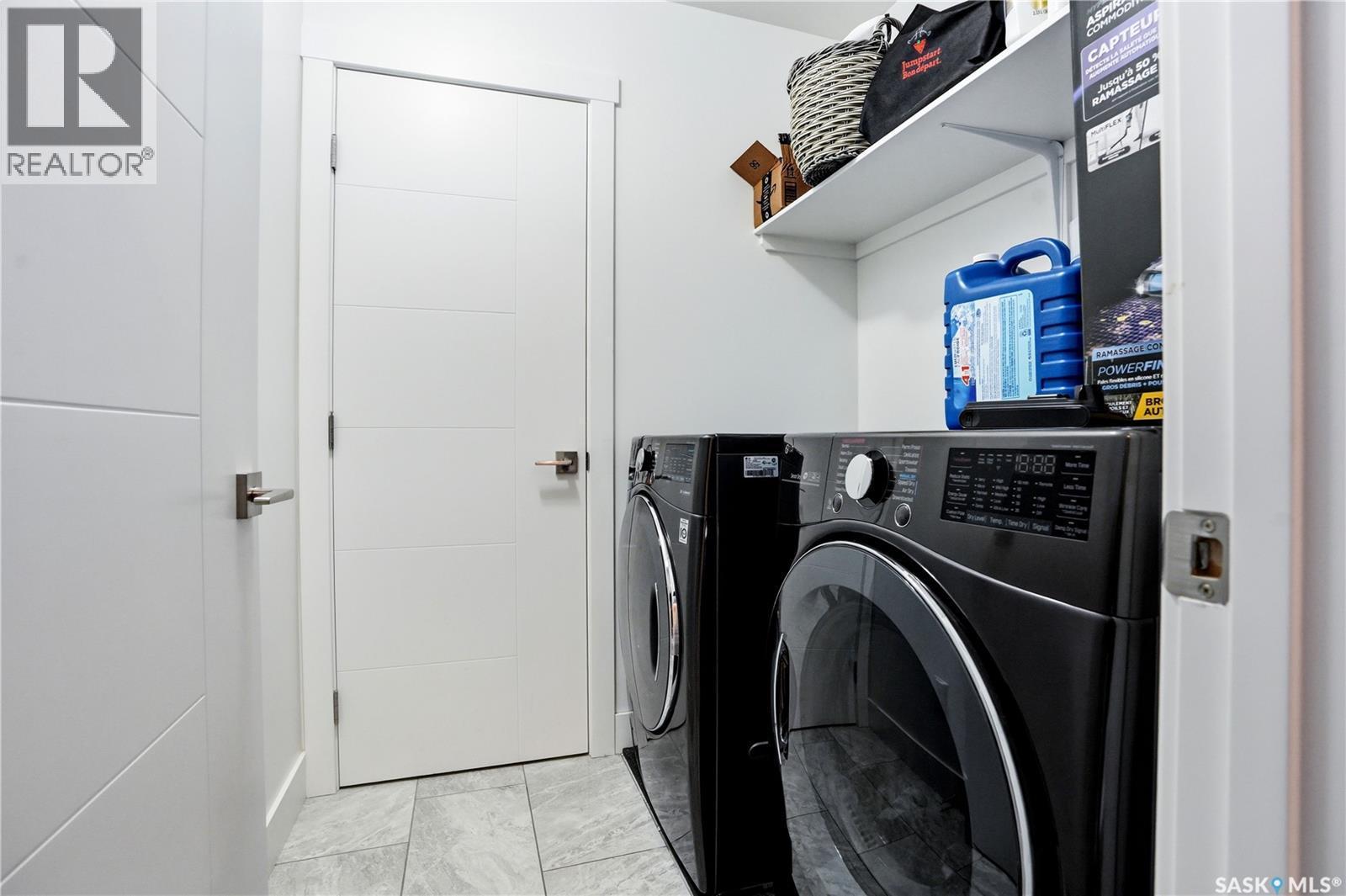 206 Kenaschuk Union, Saskatoon, SK - Indoor Photo Showing Laundry Room