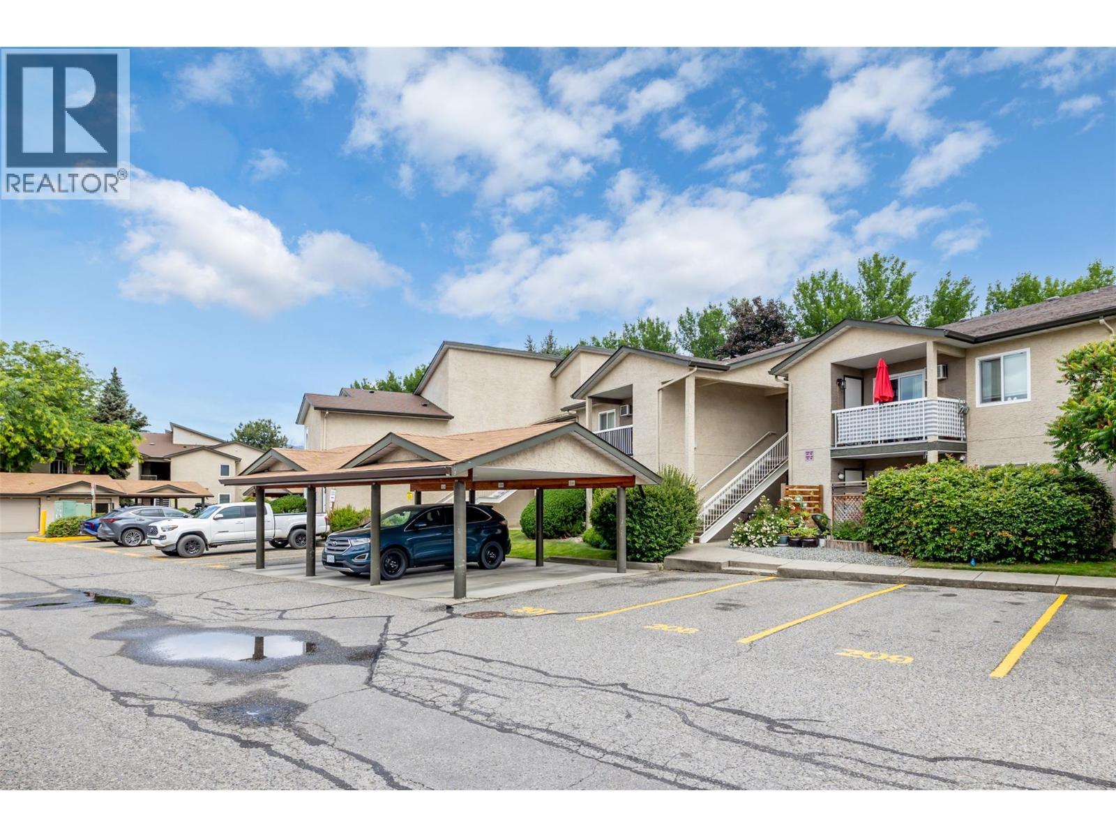 735 Cook Road Unit# 104C, Kelowna, BC - Outdoor With Facade