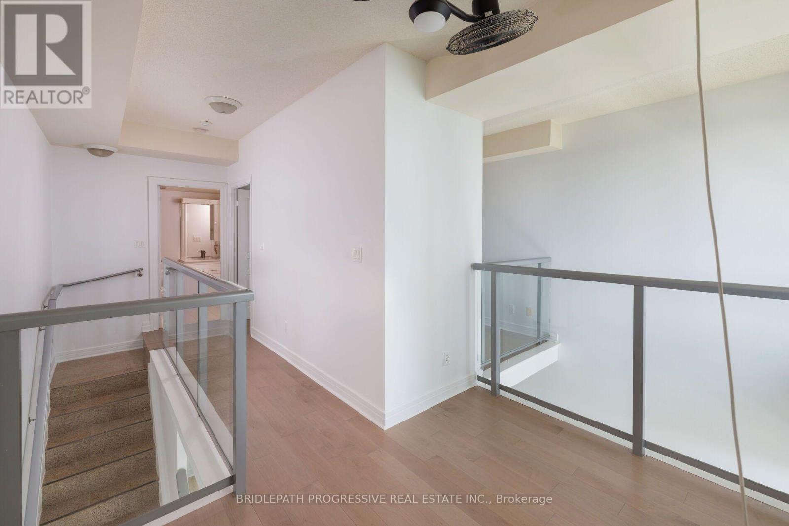 509 - 1 Avondale Avenue, Toronto, ON - Indoor Photo Showing Other Room