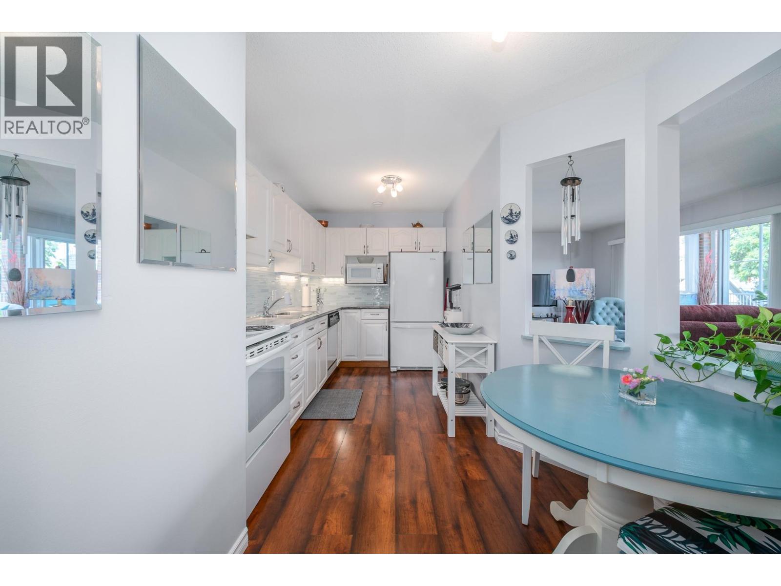 878 Bernard Avenue Unit# 103, Kelowna, BC - Indoor