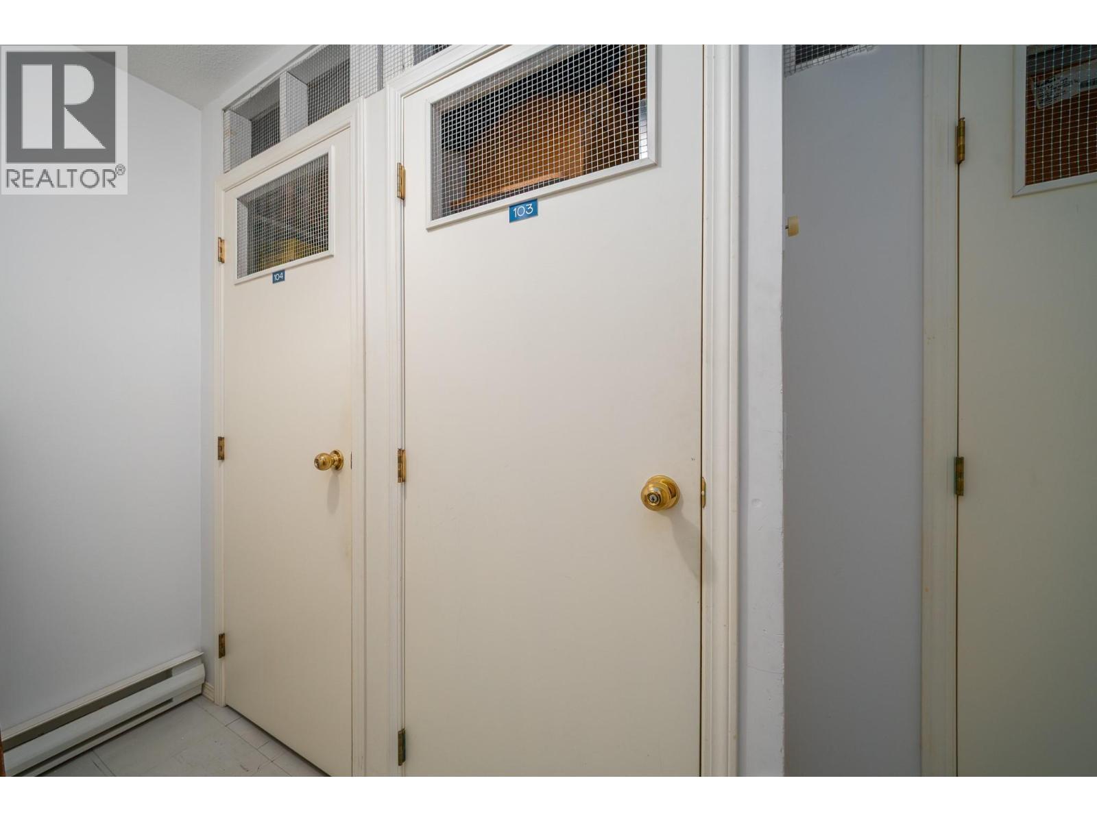 878 Bernard Avenue Unit# 103, Kelowna, BC - Indoor Photo Showing Other Room