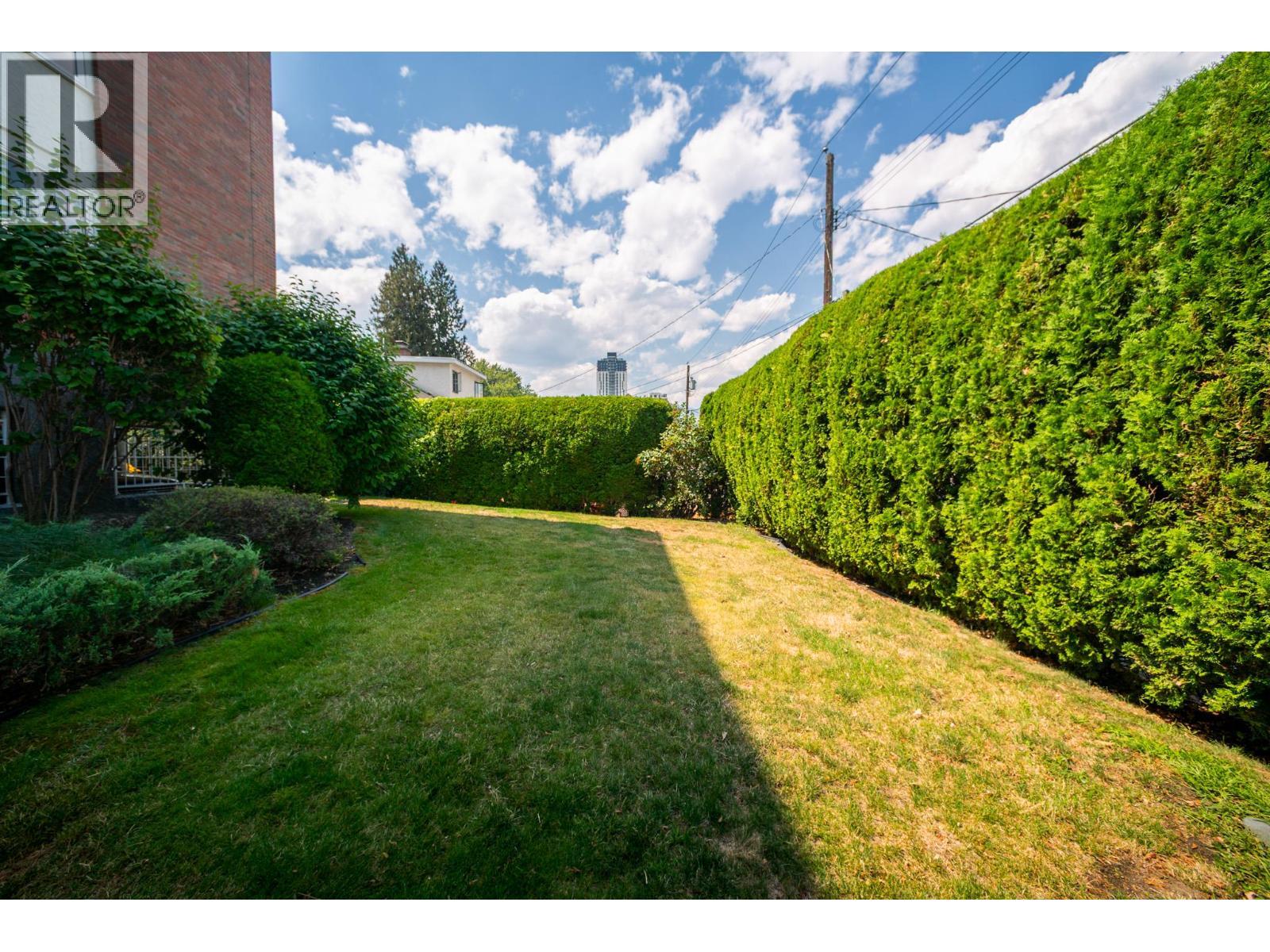 878 Bernard Avenue Unit# 103, Kelowna, BC - Outdoor