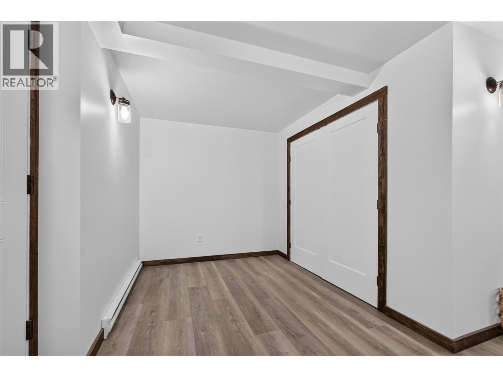 Basement recreation room - 5533 33 Highway Unit# 3, Beaverdell, BC