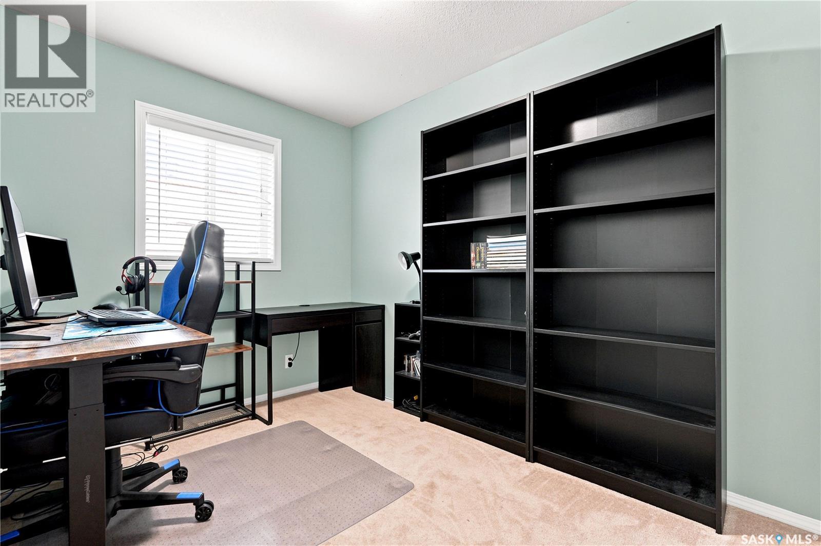 435 Blakeney Crescent, Saskatoon, SK - Indoor Photo Showing Office