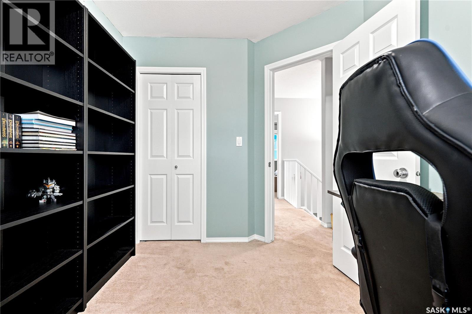 435 Blakeney Crescent, Saskatoon, SK - Indoor