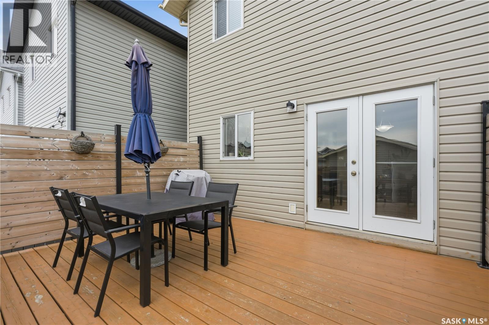 435 Blakeney Crescent, Saskatoon, SK - Outdoor With Deck Patio Veranda With Exterior