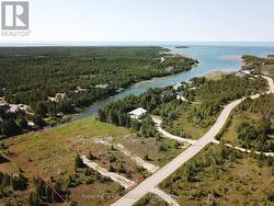 17 BAY SHORE AVE. N. AVENUE Northern Bruce Peninsula, ON N0H 2R0